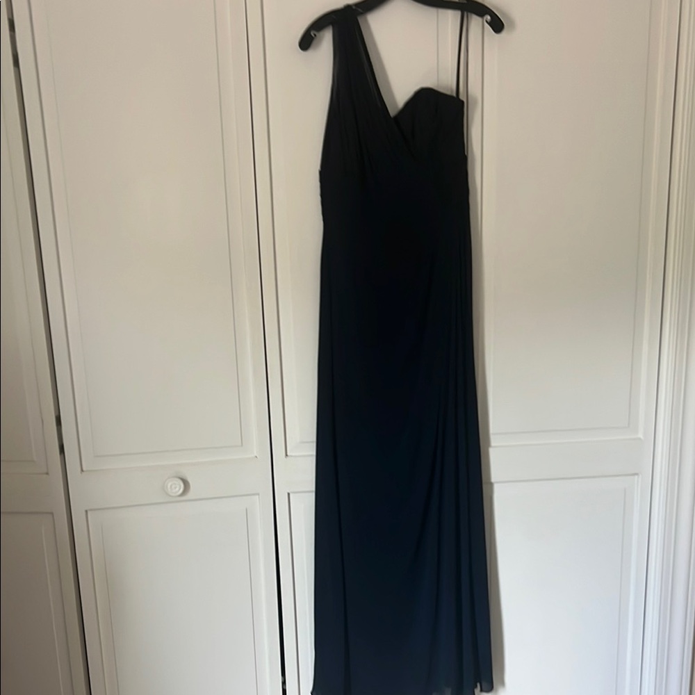 Elegant Navy One-Shoulder Dress